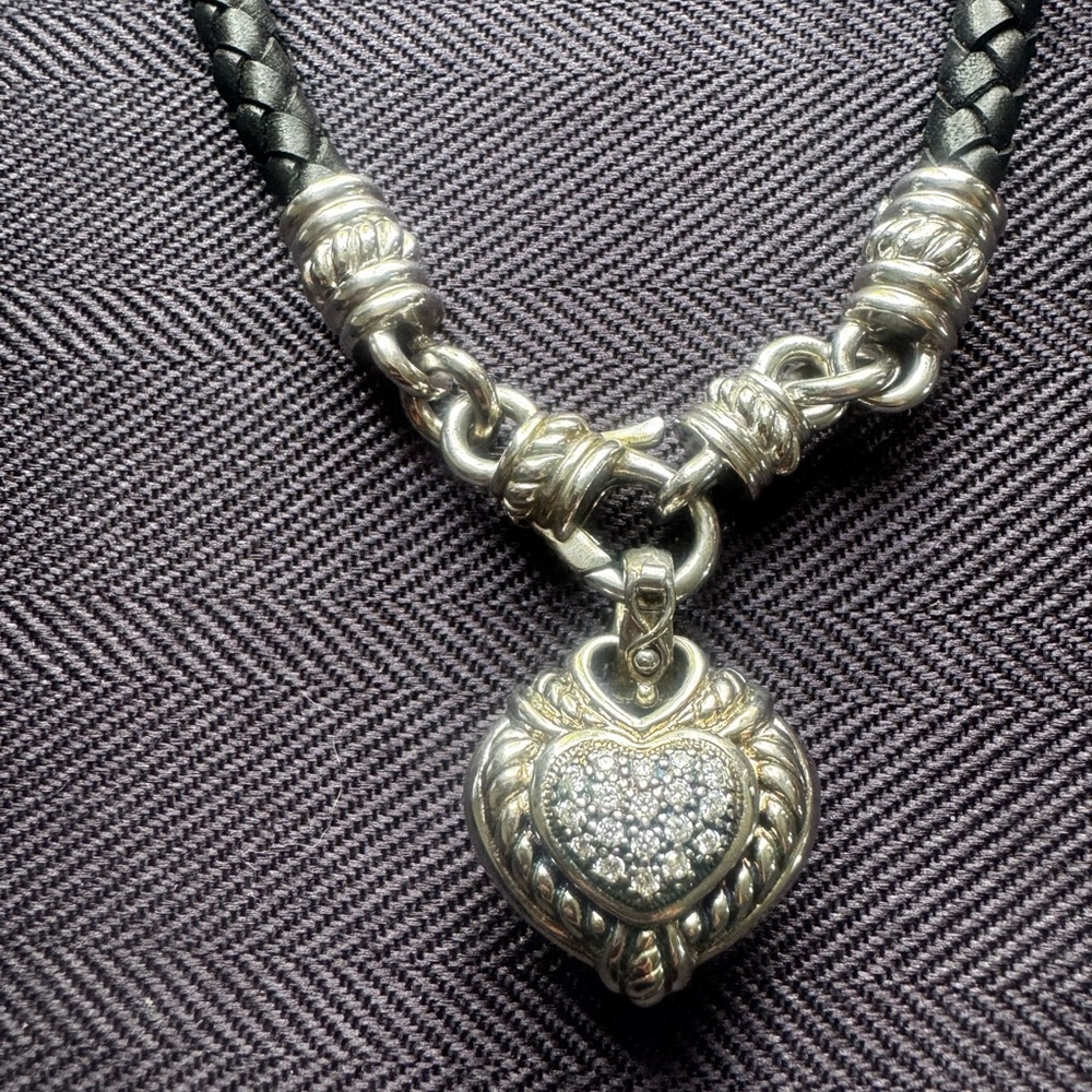 Judith Ripka vintage .925 Silver and Black Heart Pendant Necklace - Picture 4 of 6